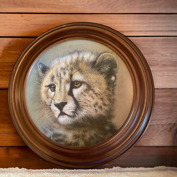 Princeton Gallery CHEETAH CUB Porcelain LTD Edition Plate - Picture 2 of 4